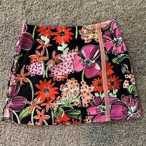 Lilly Pulitzer Black Flower Market print skort